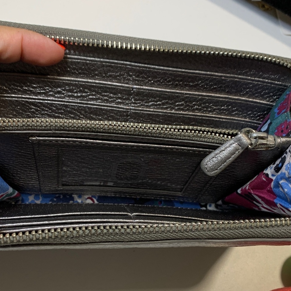 Vera Bradley Quilted Silver Wallet - Picture 3 of 3